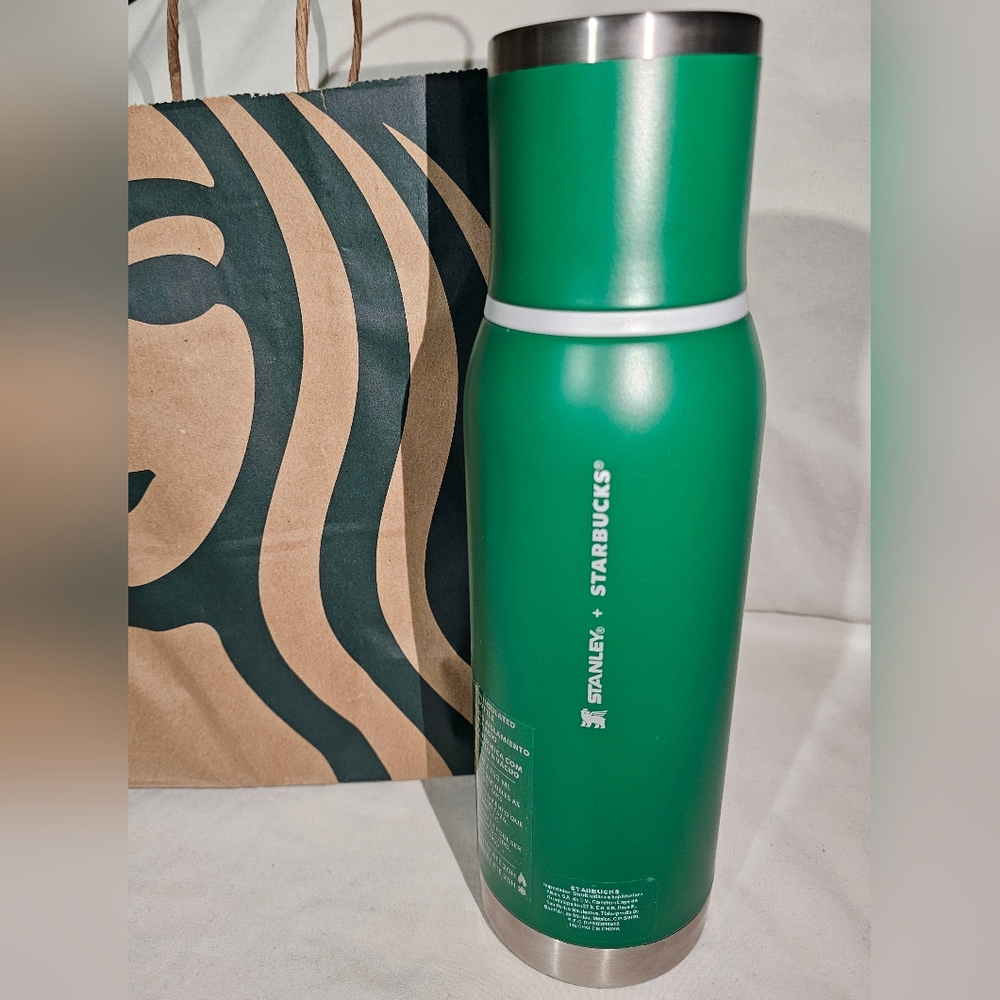 Starbucks x Stanley Mexico Exclusive thermo
